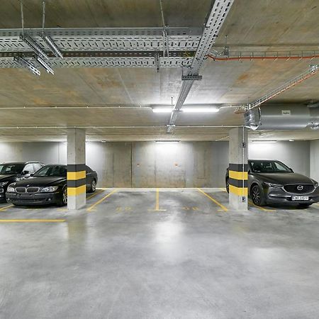 Exclusive Apartments Gwiazdzista With Free Garage Wroclaw By Noclegi Renters Eksteriør bilde