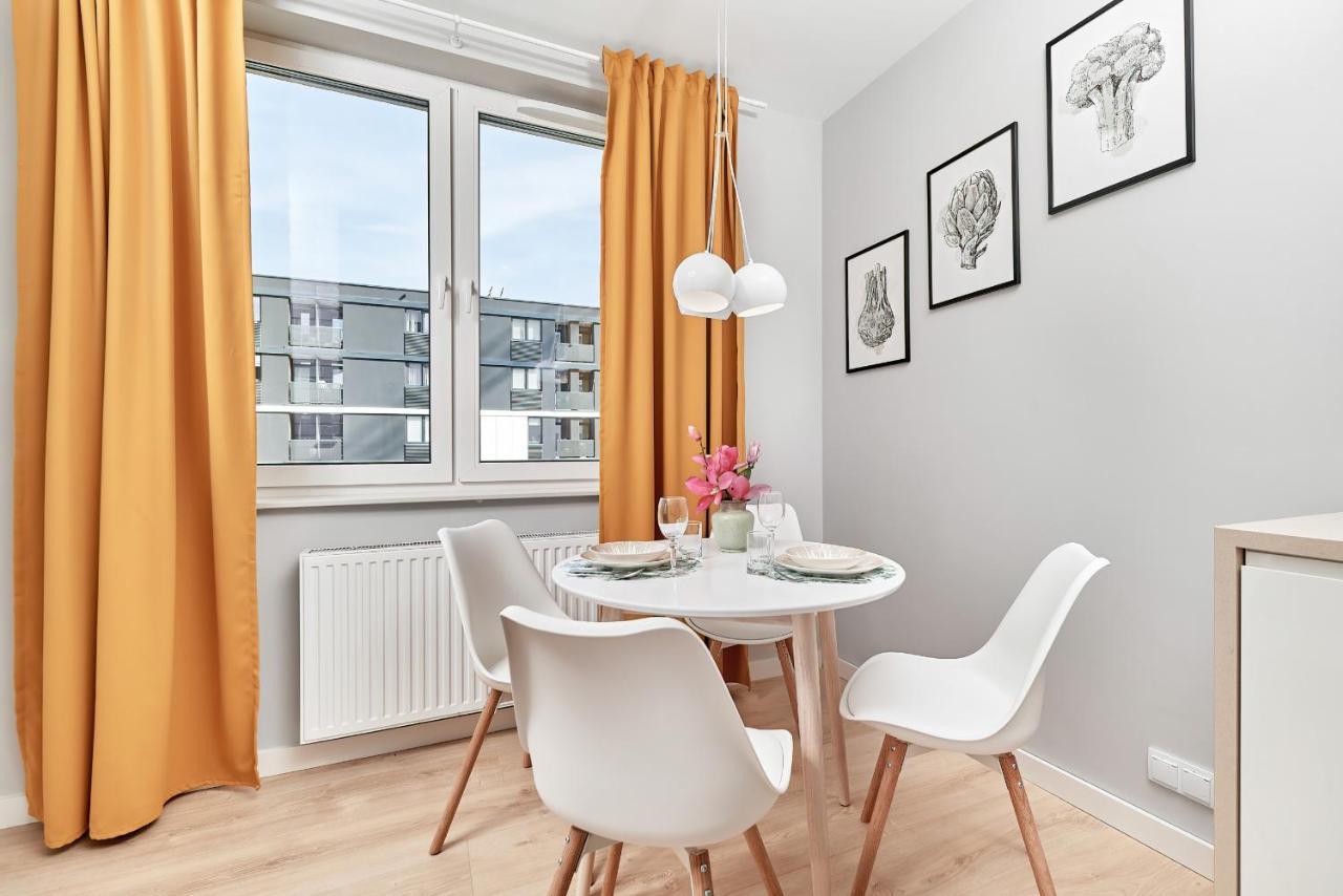 Exclusive Apartments Gwiazdzista With Free Garage Wroclaw By Noclegi Renters Eksteriør bilde